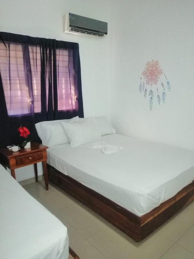Caribbean Queen Hotel Santo Domingo Bagian luar foto